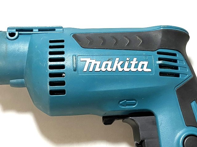中古 通電OK makita マキタ 6.5mm高速ドリル DP2010 電動ドライバー 工具 DIY用品_画像4