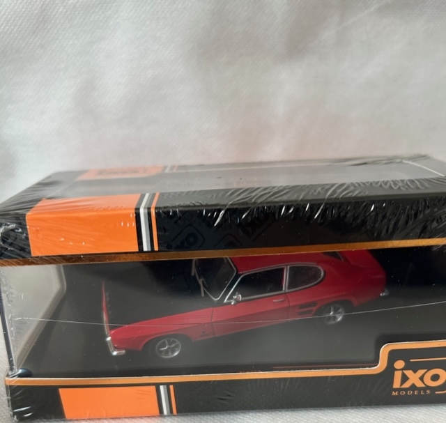  модель машина 1/43 ixo Ixo Ford Capri 1700 GT 1970 CLC258 FORD CAPRI красный / черный капот нераспечатанный кейс есть царапина(ы) 