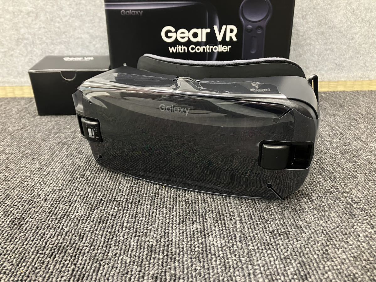■【売り切り】Galaxy（ギャラクシー）Gear VR with controller SM-R324NZAAXJP ②_画像2