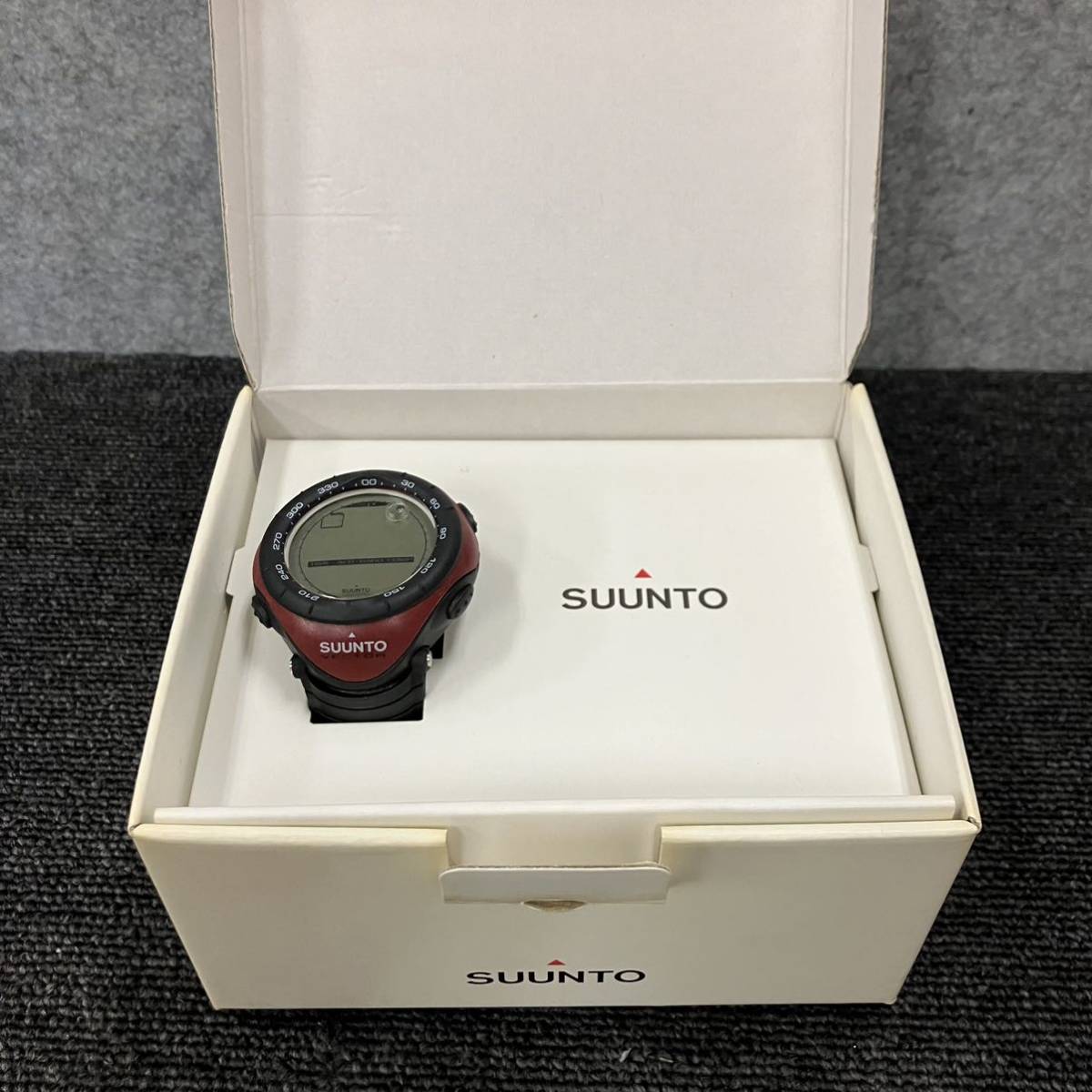 ◯【売り切り】SUUNTO VECTOR スント ベクター 腕時計_画像10