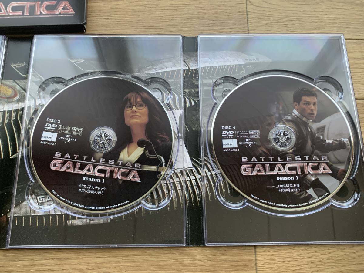 バトルスター ギャラクティカ　起:シーズン1　SEASON1 DVD COLLECTOR's BOX　BATTLESTAR GALACTICA　コレクターズボックスDVD-BOX1 4枚/BD_画像6