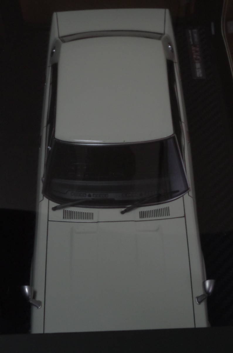 IG 1/18 Nissan Skyline 2000 GT-X (GC110) 白 White IG0968 現状品 イグニッションモデル ignition model スカイライン ケンメリ _画像7