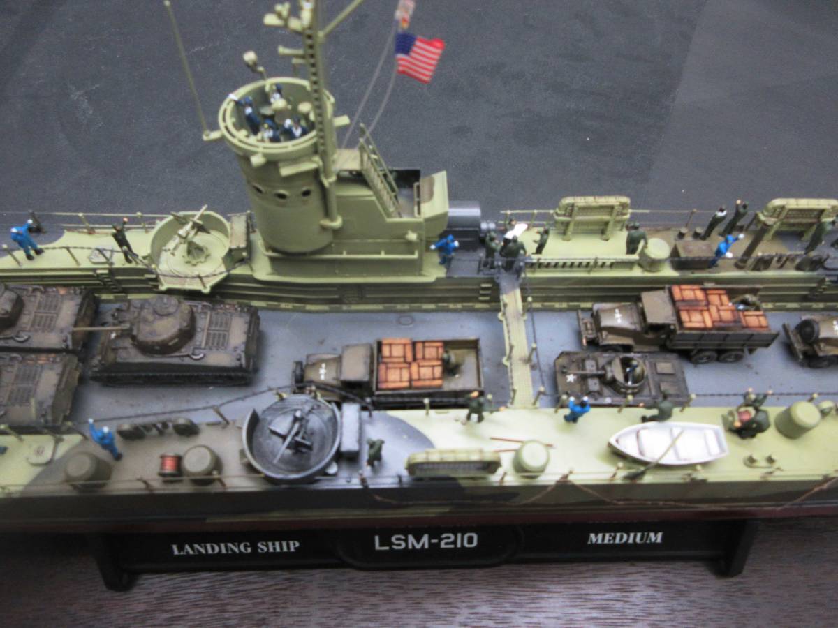 ドイツレベル 1/144 アメリカ海軍 中型揚陸艦 LSM　完成品_画像7