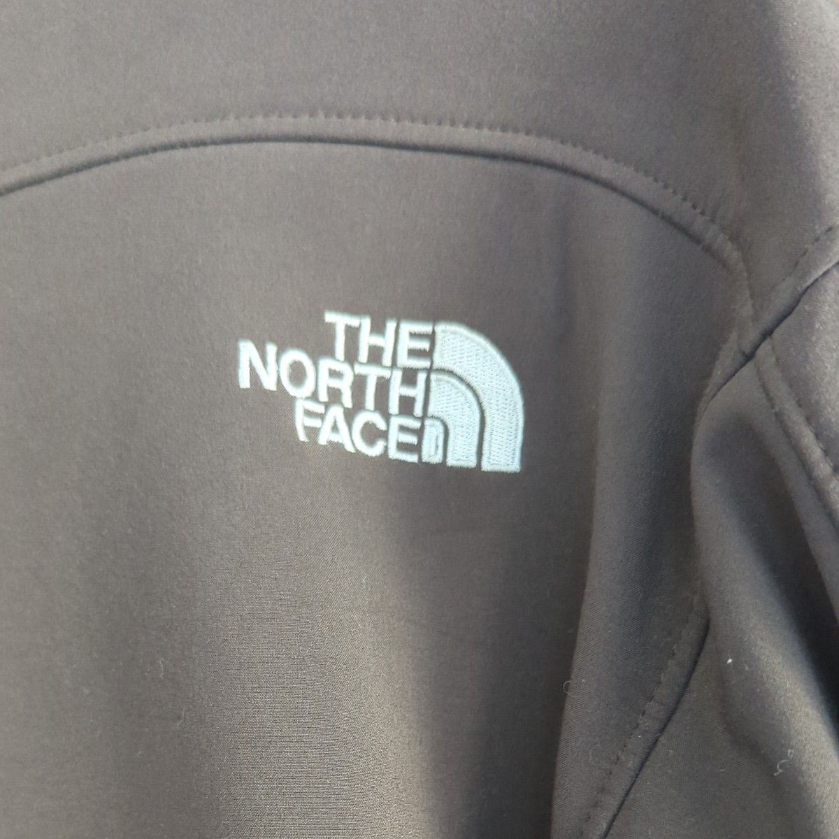 THE NORTH FACE ノースフェイス APEX ソフトシェルジャケット  ブラウン (海外メンズ M）実質L中古  防寒