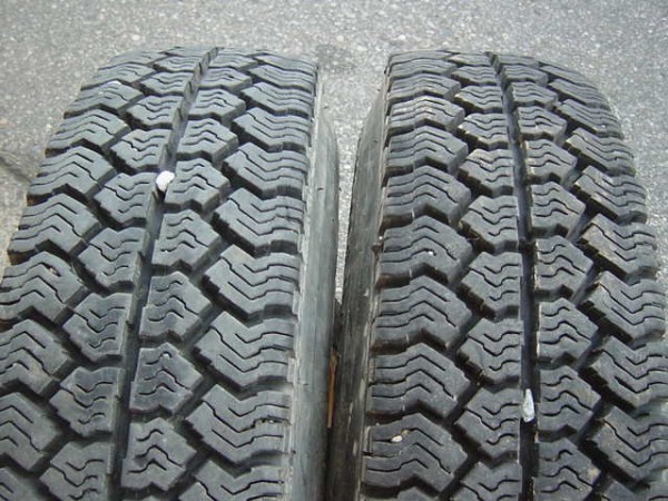 ◎H110 6.50R15LT 10PR 8PR チューブ ヨコハマ スタッドレス 5穴鉄ホイール 115-7 AFN15×5.50F 計6本★富山市 スチールホイール リング式_画像4