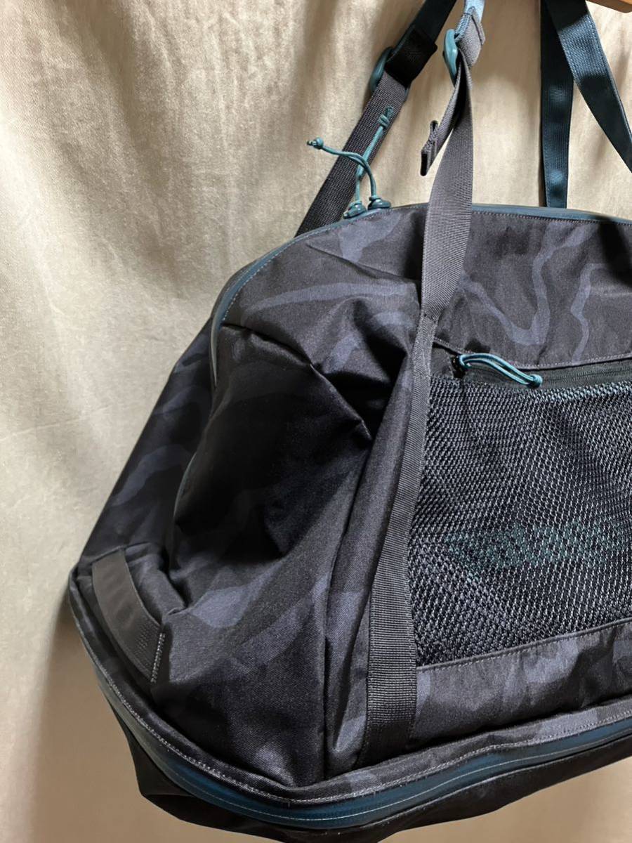 13930円 極美品 patagonia プレーニングダッフルバッグ 55L 13930円 極美品 patagonia プレーニングダッフルバッグ 55L