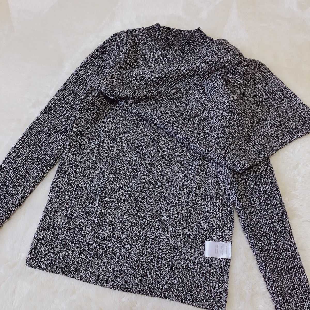 CARVEN カルヴェン ハイネック ニット セーター 深サイド CARVEN カルヴェン ハイネック ニット セーター 深サイド