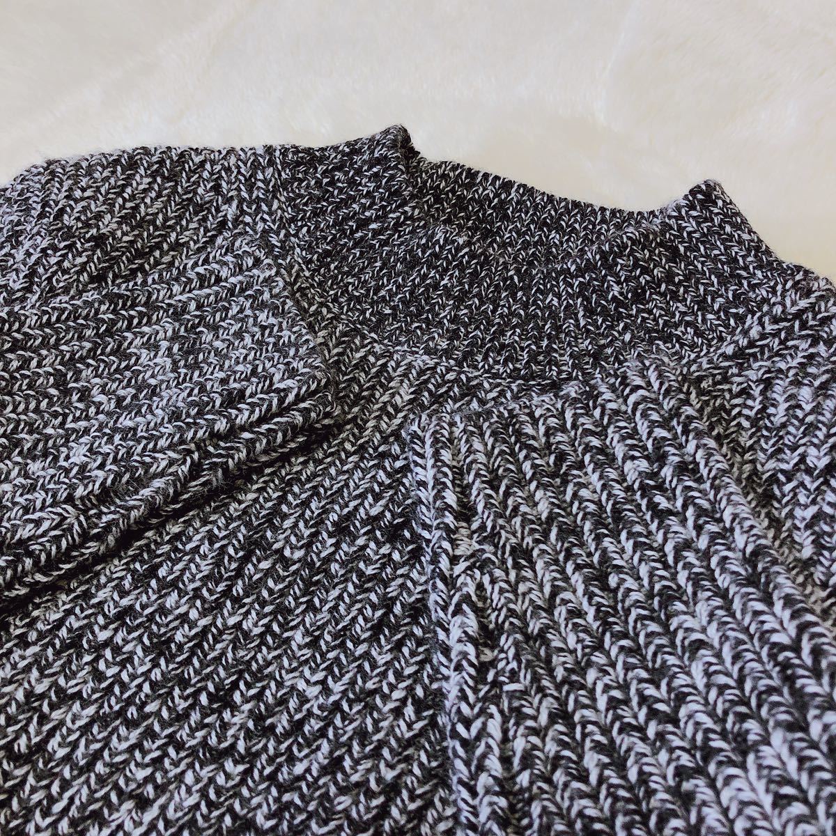 CARVEN カルヴェン ハイネック ニット セーター 深サイド CARVEN カルヴェン ハイネック ニット セーター 深サイド