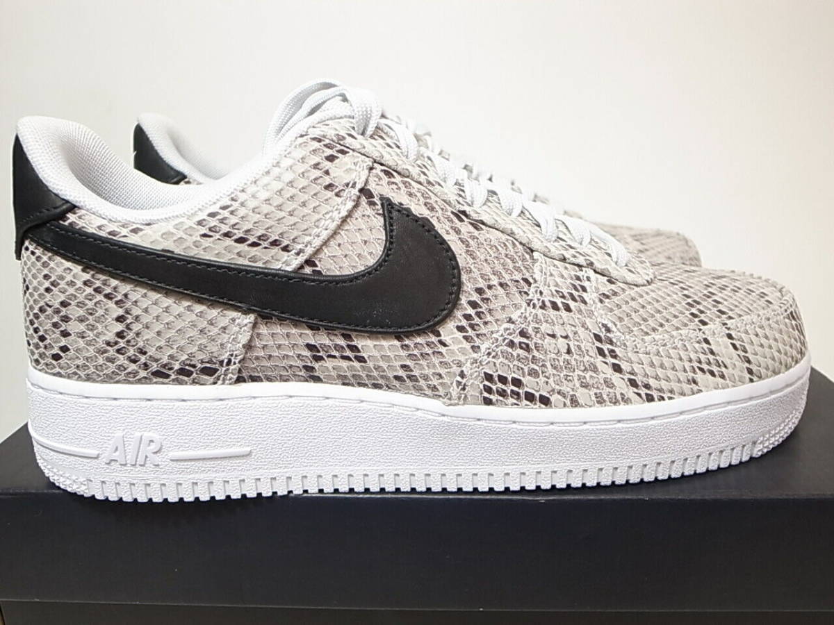 【送料無料】NIKE AIR FORCE 1 '07 PRM 26.5cm US8.5新品エアフォース スネークスキンSNAKE SNAKESKINヘビ柄 蛇 白蛇x黒アニマルBQ4424-100