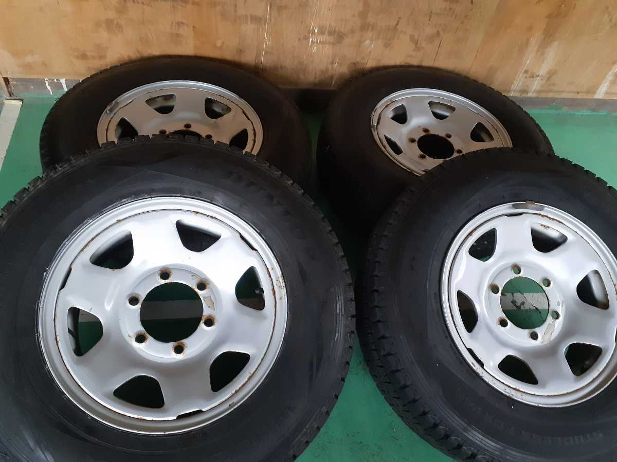 2019 year made spew groove studless 200 series Hiace Caravan Dunlop SV01 195/80R15 107/105L LT 4ps.@6 hole 139.7