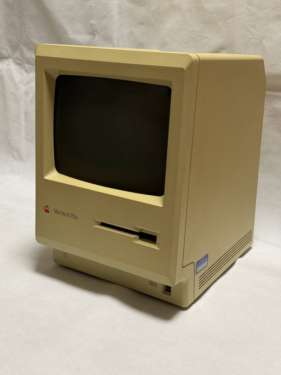 Apple Macintosh Plus 1Mb（ジャンク品）-