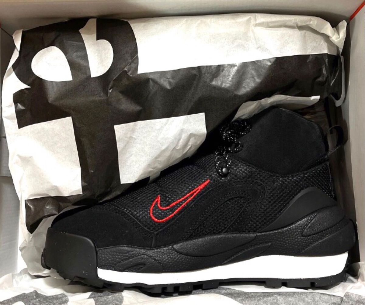 新品 sacai Nike Magmascape サカイ ナイキ マグマスケープ 新品 sacai Nike Magmascape サカイ ナイキ マグマスケープ