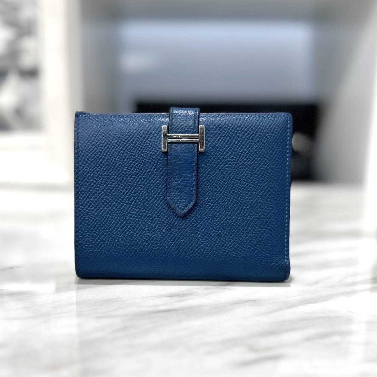 HERMES 美品 ベアン コンパクト エプソン 財布 ブルーネイビー D刻印 HERMES 美品 ベアン コンパクト エプソン 財布 ブルーネイビー D刻印