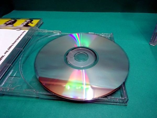 CD●サザンオールスターズ happy CD３枚組+はっぴ●_画像7