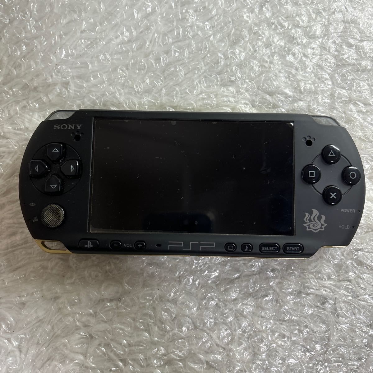 【043-010】PSP プレイステーションポータブル モンスターハンターポータブル3rd ハンターズモデル　1スタ_画像4