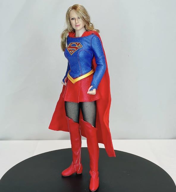 スーパーガール 1/6 カスタム塗装済完成品 アクション スーパーガール 1/6 カスタム塗装済完成品 アクション