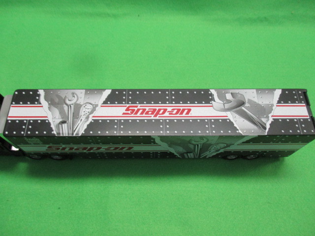  Snap-on Snap on racing trailer minicar 1/64 new goods unused 