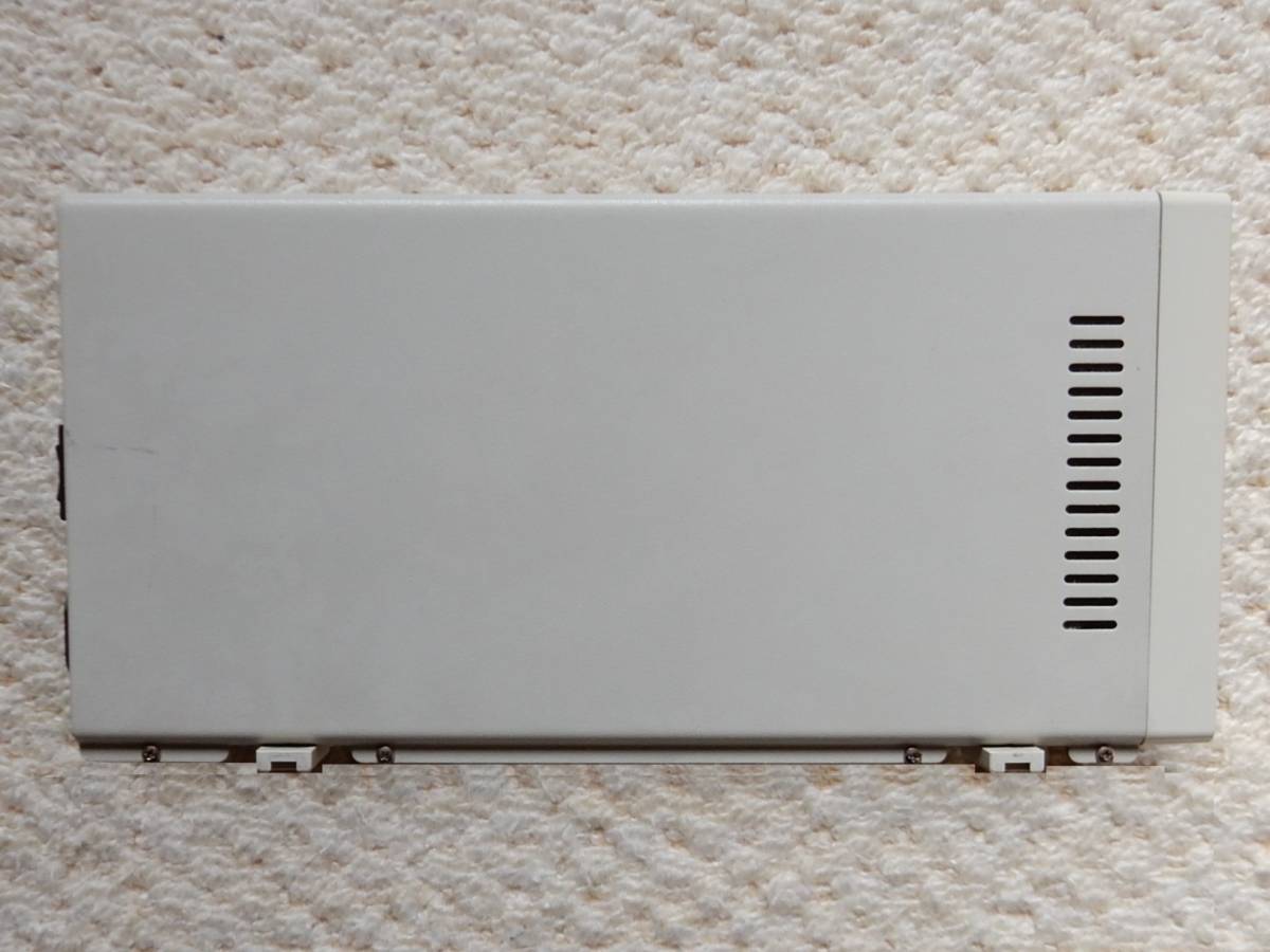 動作品●外付け 100MB SCSI HDD UNIT A-100/ SCSIボード・ケーブル付_右側面/写りきらない小傷・擦れ・汚れ等有