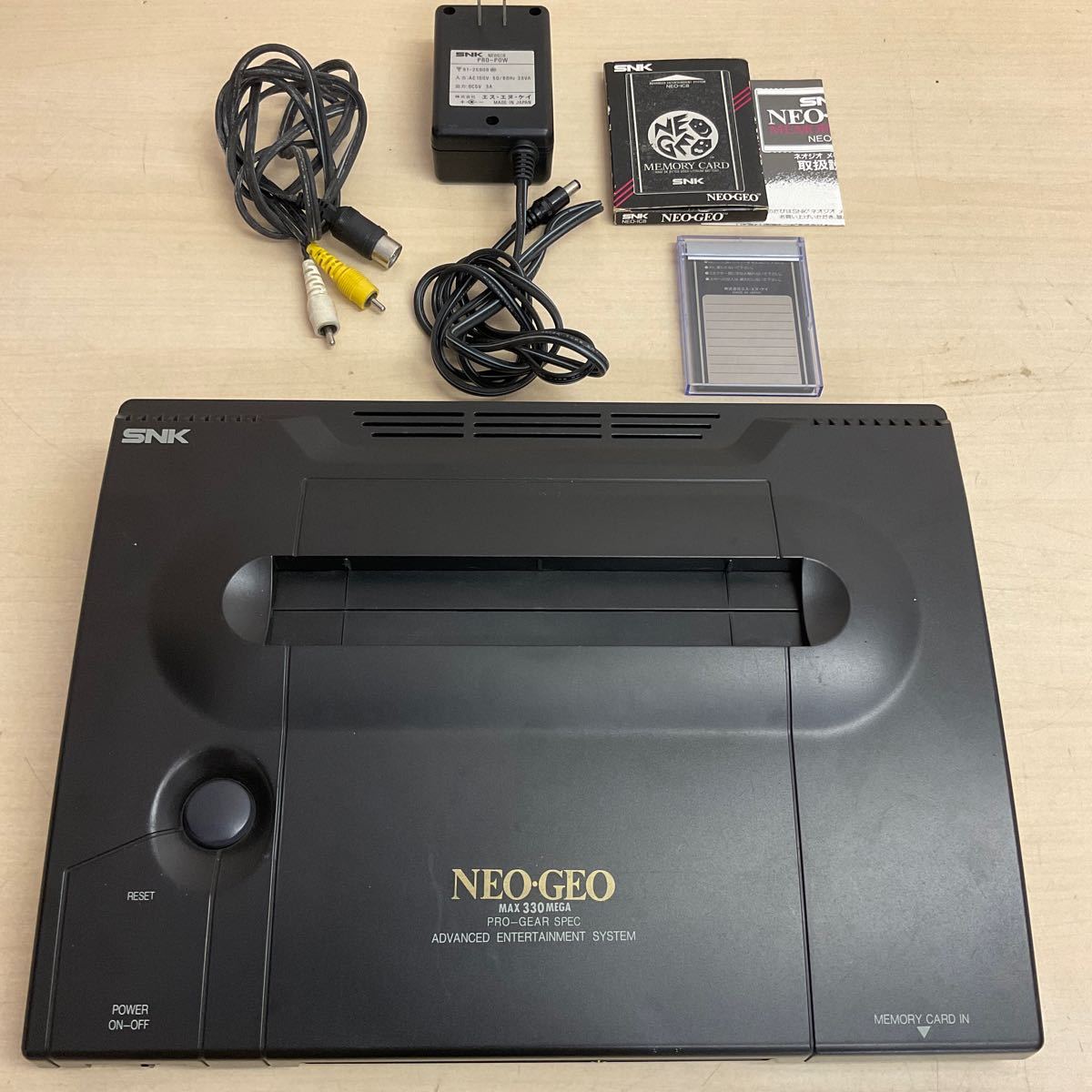 営HG11-100T SNK NEOGEO ネオジオ 本体 NEO-0 専用 メモリーカード AVケーブル ACアダプター あり 動作確認済み_画像1