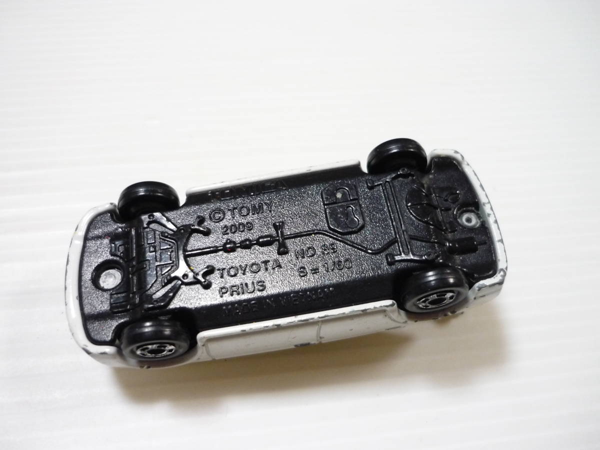 [管01]【送料無料】ミニカー トヨタ プリウス(ホワイト) 2009「トミカ No.89」タカラトミー ミニチュア