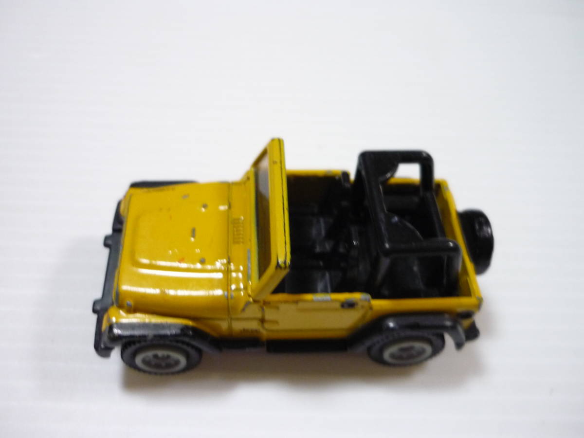 [管01]【送料無料】ミニカー 1/64 ジープ ラングラー(イエロー) 2008「トミカ No.18」タカラトミー ミニチュアの画像6