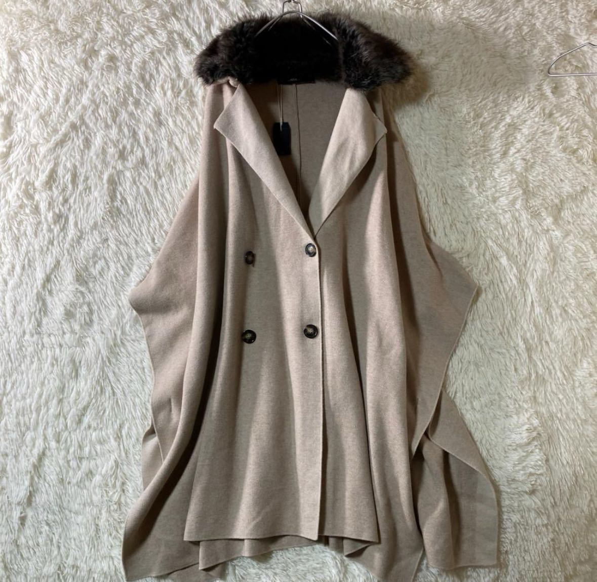 アパレル】 極美品 ZARA ザラニット ファー 襟 ポンチョコート アパレル】 極美品 ZARA ザラニット ファー 襟 ポンチョコート