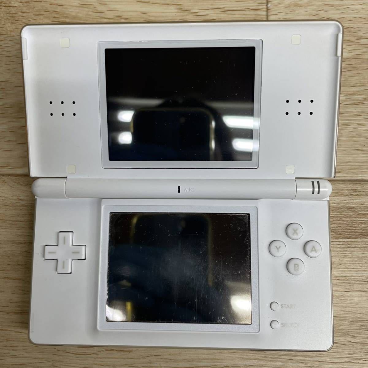 DS Lite×3台/3DS？×1台 ゲーム機 本体 まとめ売り　動作未確認 ジャンク 任天堂 Nintendo ニンテンドー【管2330X】_画像7