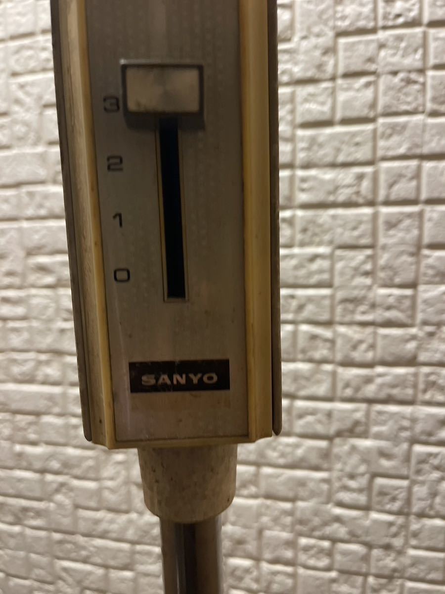  Showa Retro . height SANYO Sanyo electric fan . interval .EF-7EF type retro electric fan present condition goods 