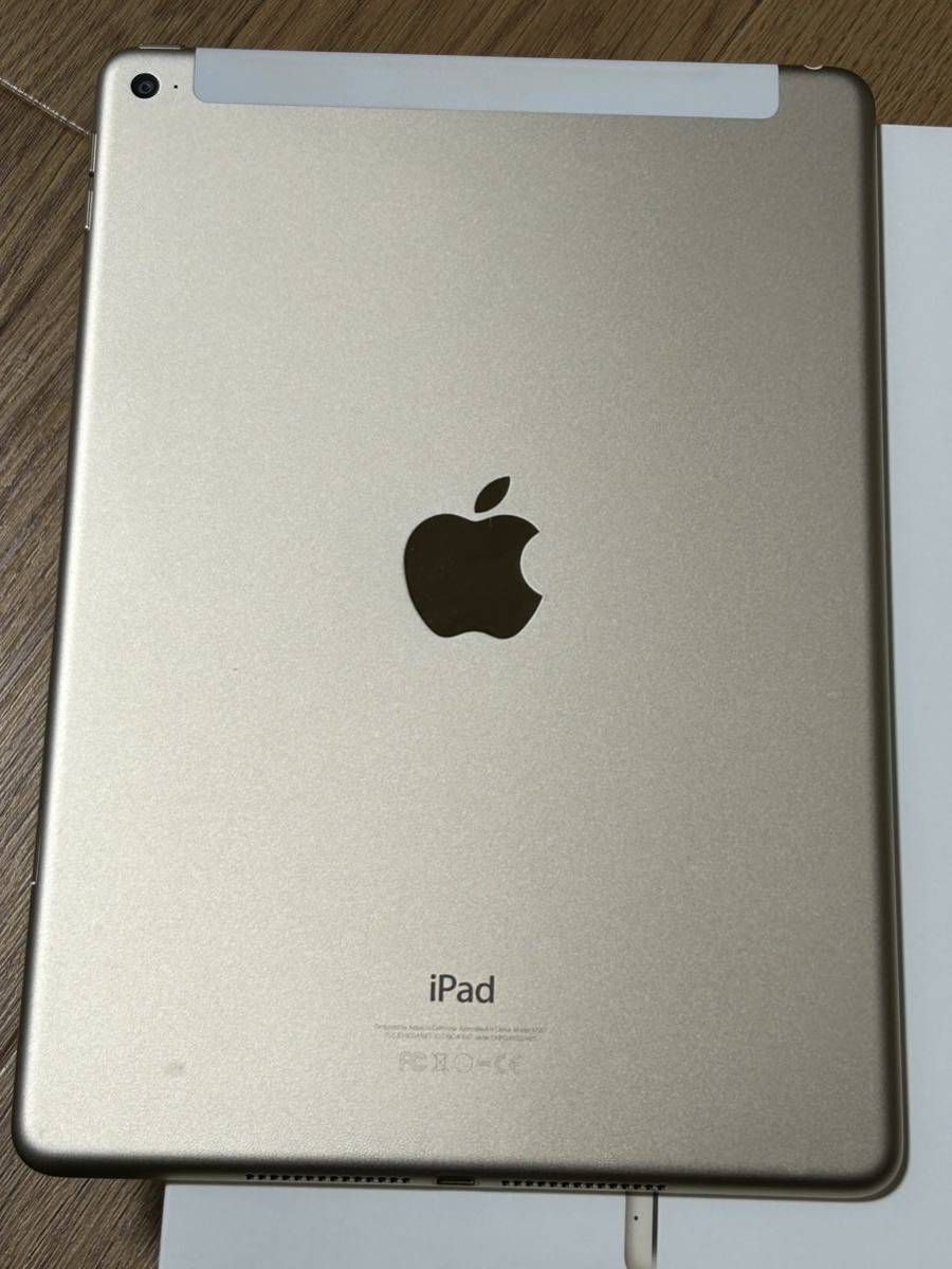 Apple iPad Air 2 cellular docomo A1567_画像2