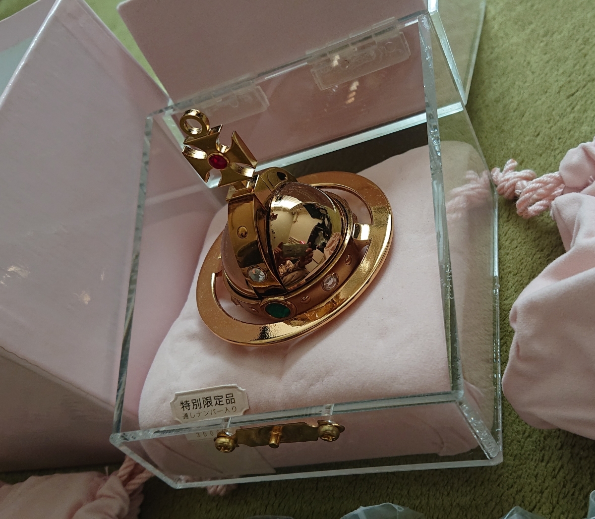  new goods o-b lighter necklace the first period Gold Vivienne * Westwood number ring entering limited goods Vivienne Westwood ORB LIGHTER