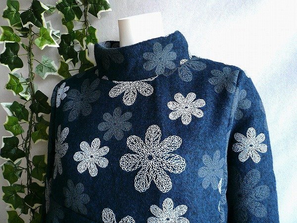 【新品】8617【ML】花刺繍風フロッキー 起毛ニットソーチュニックワンピース 紺系 ネイビー ゆったりハイネック 40代 50代 60代 秋 冬_画像6