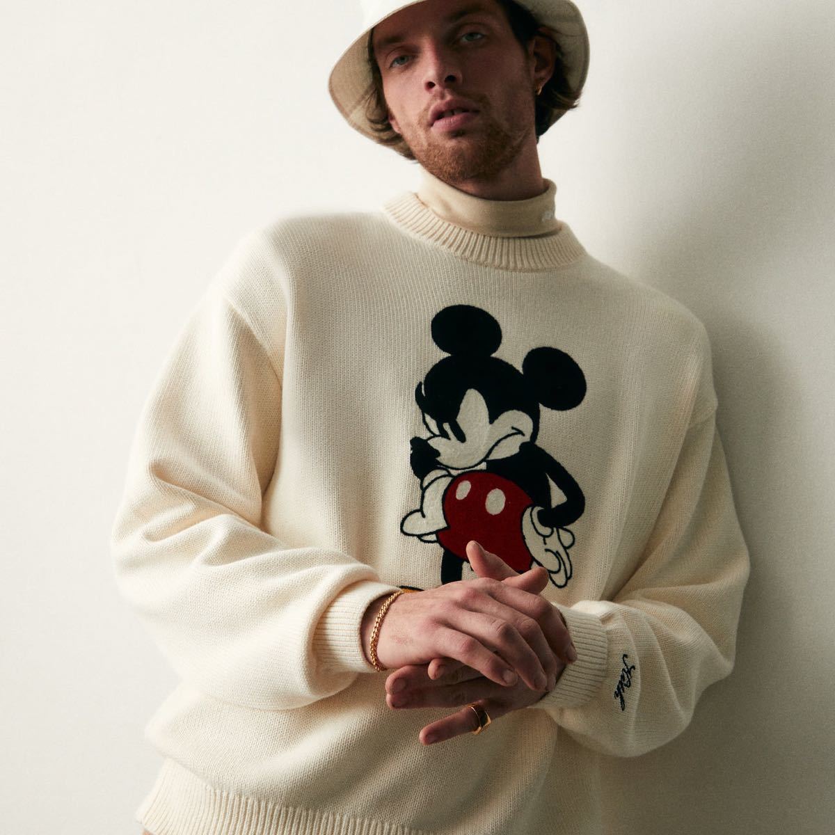 Disney | Kith for Mickey & Friends Crewneck Sweater Sandrift Disney | Kith for Mickey & Friends Crewneck Sweater Sandrift