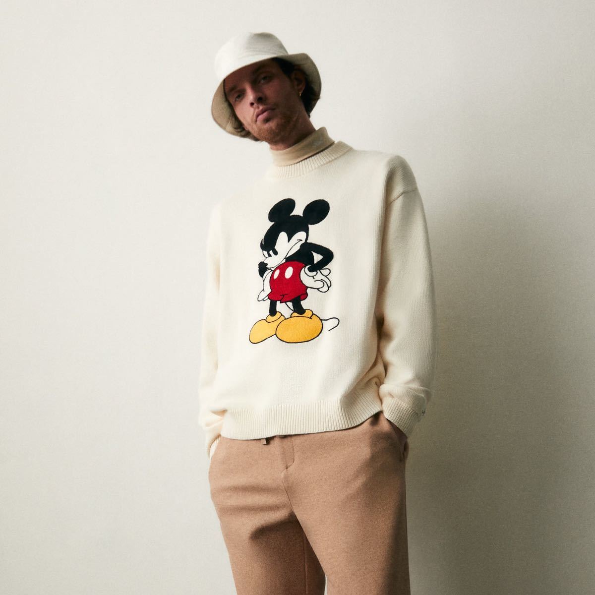 Disney | Kith for Mickey & Friends Crewneck Sweater Sandrift Disney | Kith for Mickey & Friends Crewneck Sweater Sandrift