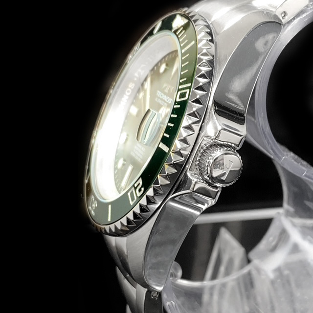 限定カラー 新品 テクノス TECHNOS 正規品 腕時計 定番腕時計 ビジネスウォッチ ダイバー腕時計 メンズ プレゼント グリーン 回転ベゼル_画像6