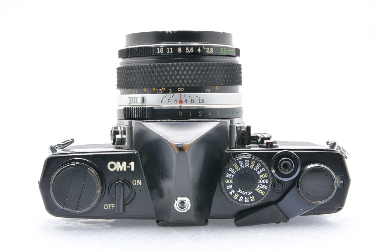 OLYMPUS OM-1 + G.ZUIKO AUTO-W 35mm F2.8 オリンパス フィルムカメラ 広角レンズ ジャンク品_画像4