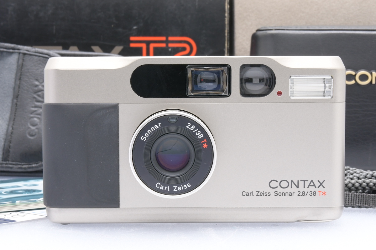 公式の店舗 / T2D CONTAX Sonnar フィルムカメラ AFコンパクト コンタックス チタンシルバー T* F2.8 38mm コンパクトカメラ