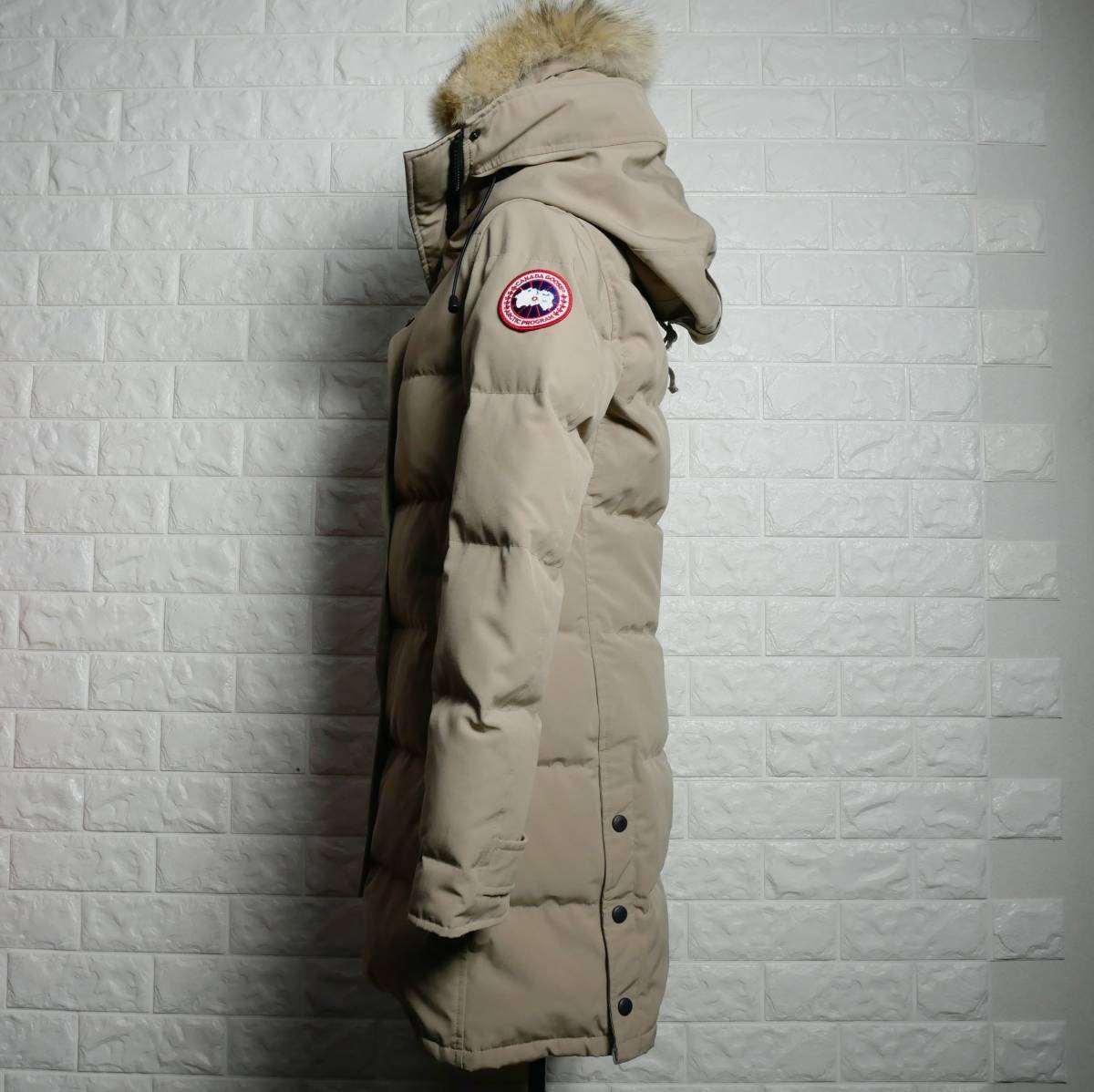 CANADA GOOSE カナダグース マッケンジー ダウンコート ロングダウンコート レディース Mサイズ ベージュ ファーフード付き_画像4