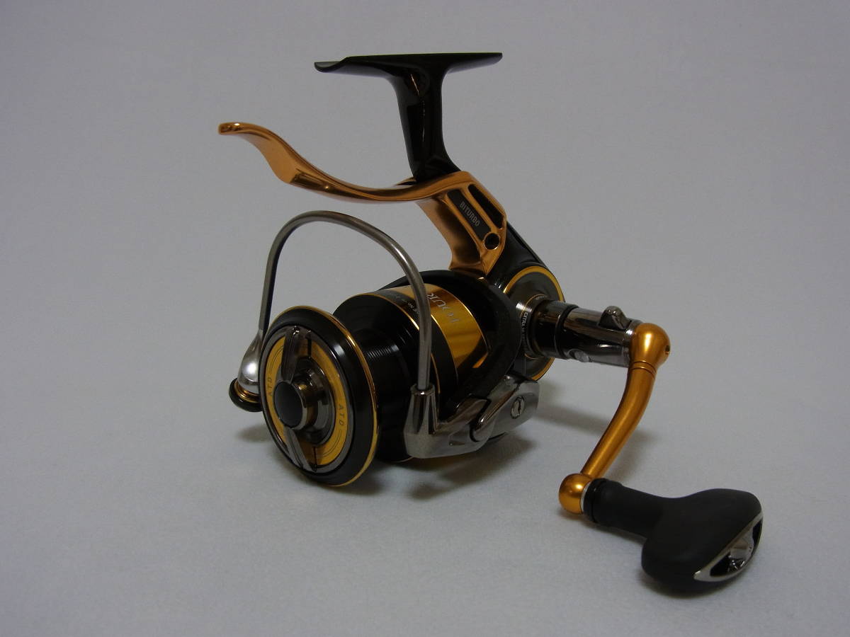 ダイワ 22トーナメント DAIWA TOURNAMENT ISO 3000XH-LBD 未使用 リールのみ_画像2