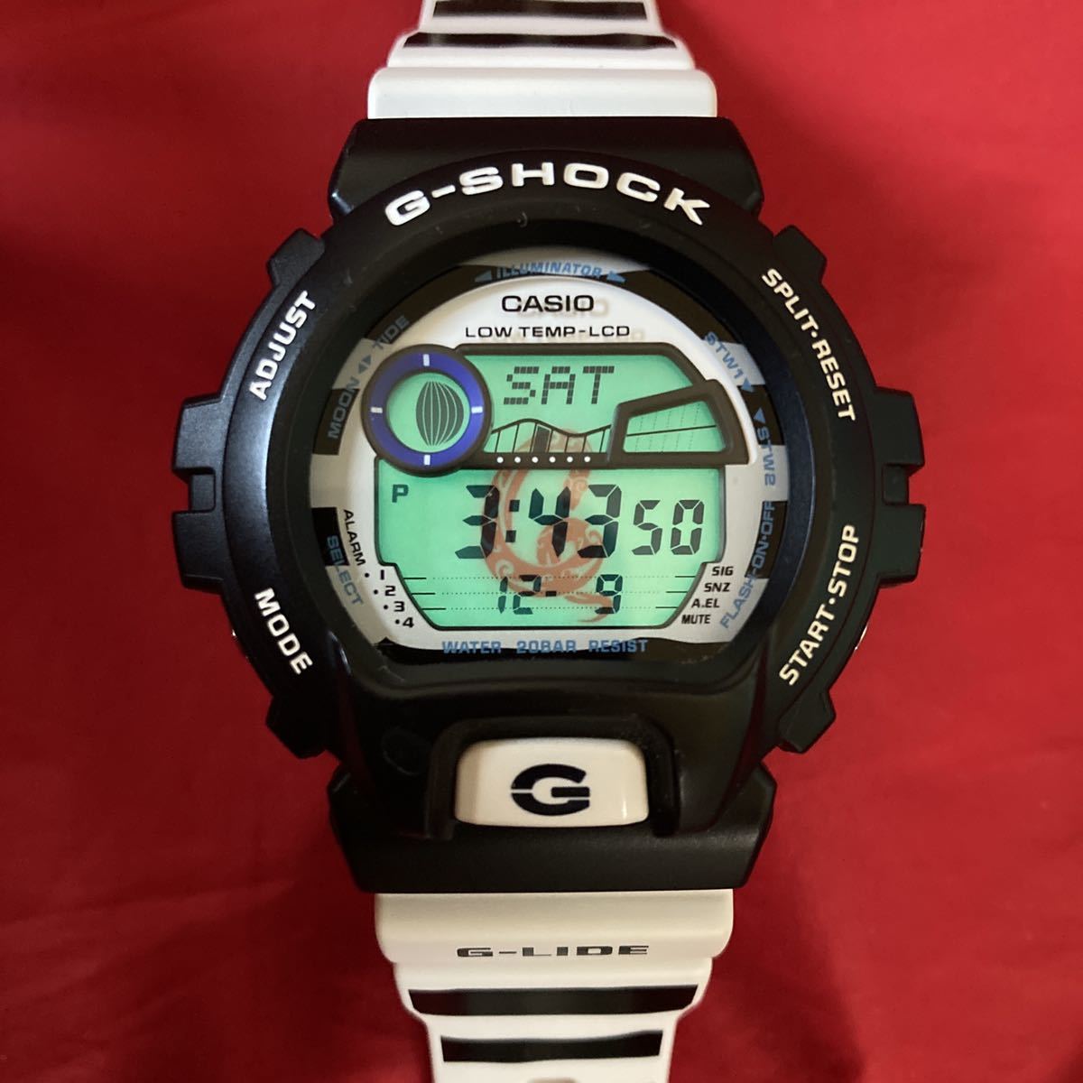 ★☆即決有★☆EL ウミヘビ サーファー限定 エクストリーム系G-SHOCK G-LIDE GLX-6900 G-SHOCK ベルト ゼブラ柄 ブラック/ホワイトCASIO_画像1