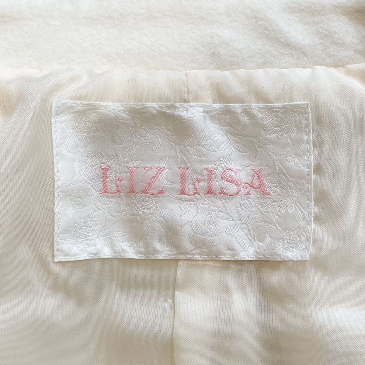 【Liz Lisa(リズリサ)●ロングコート リボン F ホワイト／新品】