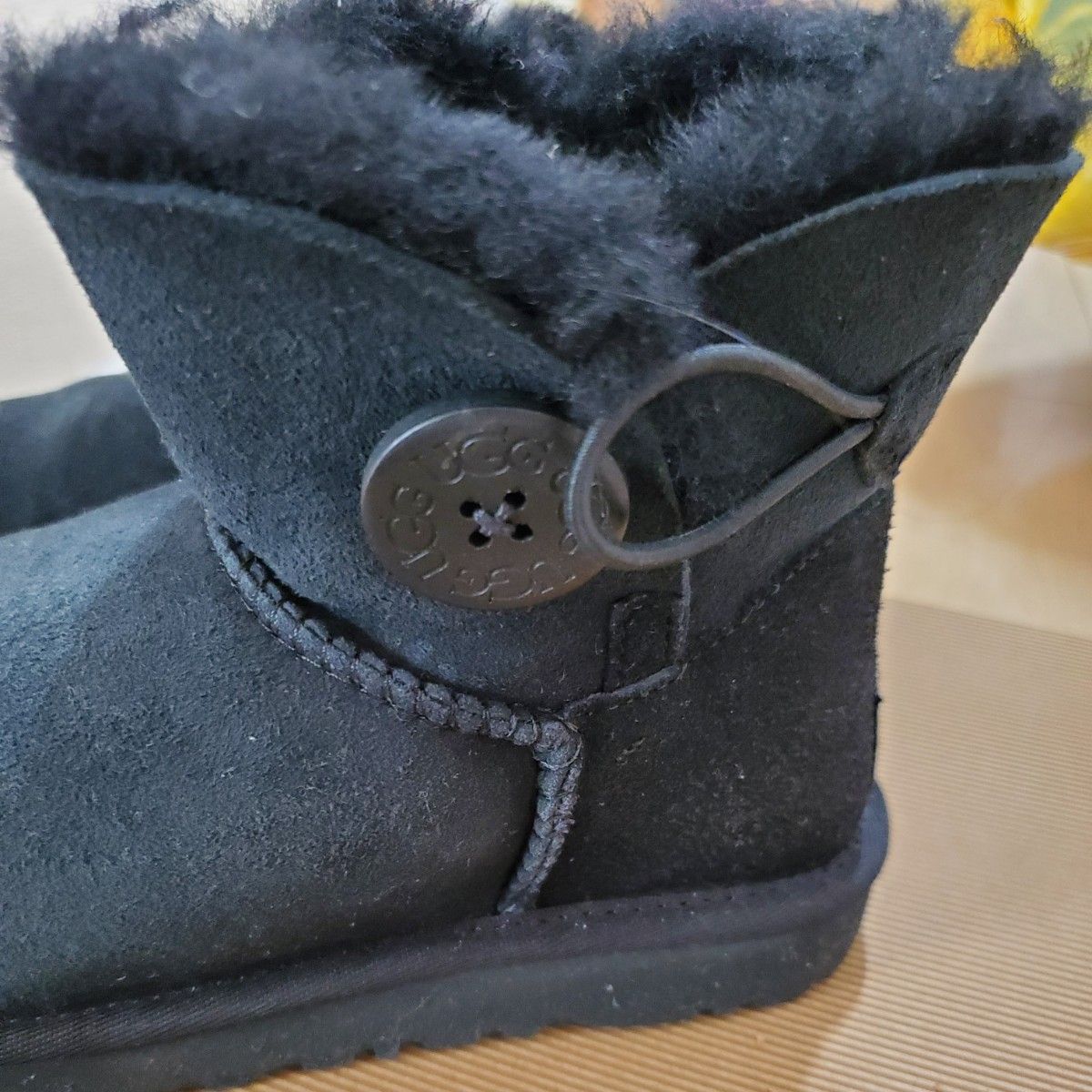 UGG アグ ムートンブーツ 22㎝  ショートブーツ 防寒 ブラック 黒 レディース キッズ  