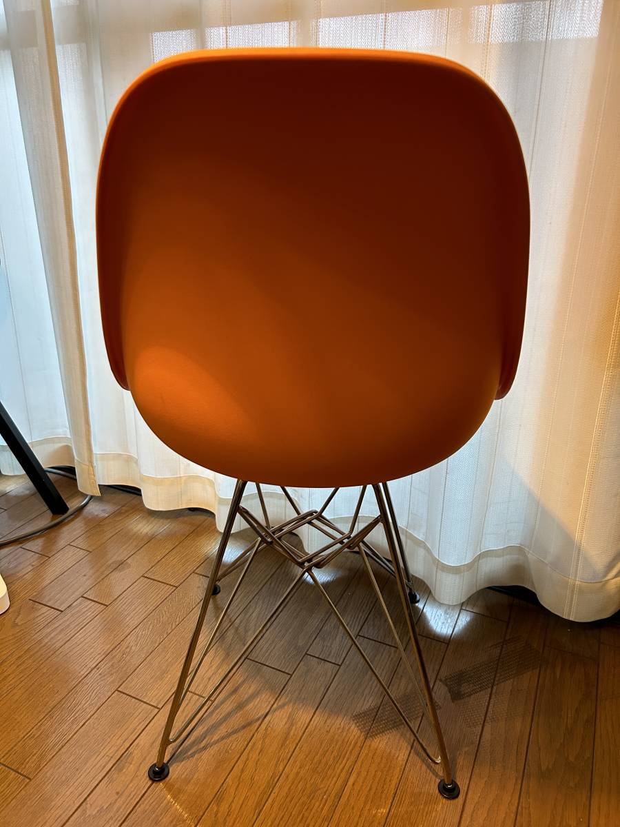  Eames ракушка стул orange 122301