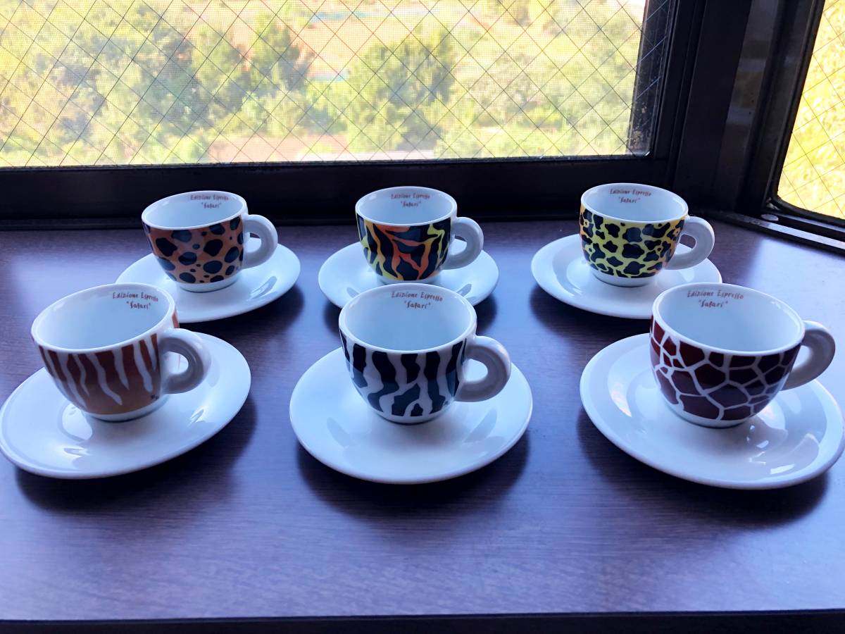 未使用 イリー コレクション illy イタリア製 デミタスカップ&ソーサー 6セット JAMES ROSENQUIT コレクション アニマル柄 入手困難_画像1