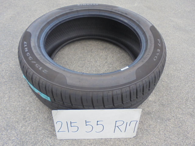 タイヤ　1本　PIRELLI　215　55　R17　94V　1本_画像1