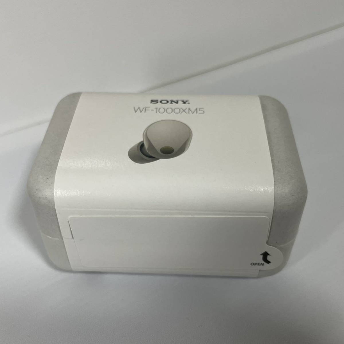 【新品未使用 未開封 保証書付き】SONY WF-1000XM5 プラチナシルバー ノイズキャンセリング ワイヤレスイヤホン ソニー Bluetooth_画像3