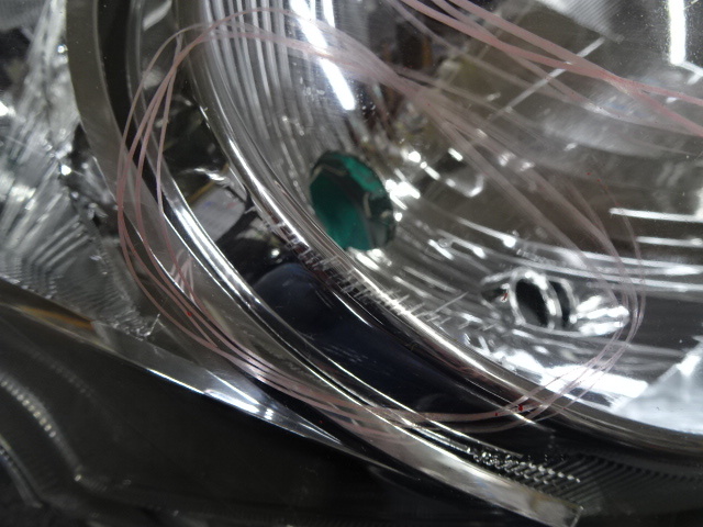 スズキ　アルト　右ヘッドライト　STANLEY　8737　HCR-653　刻印ZH04D_擦り傷があります。