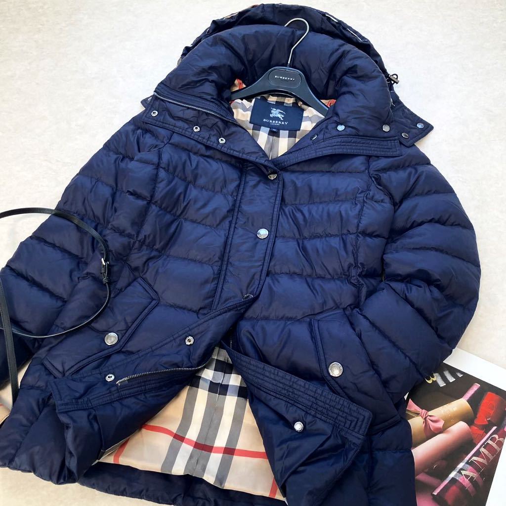 ◆美品◆バーバリー BURBERRY 38/9号/M 超極暖☆メガチェックコンビ2wayプレミアムダウンコート ジャケット 紺 受験 説明会 学校行事_画像3