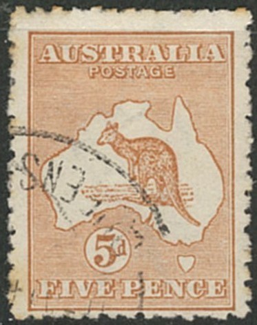 外国切手　オーストラリア　使用済み　1913年　カンガルー地図　5ｐ_画像1