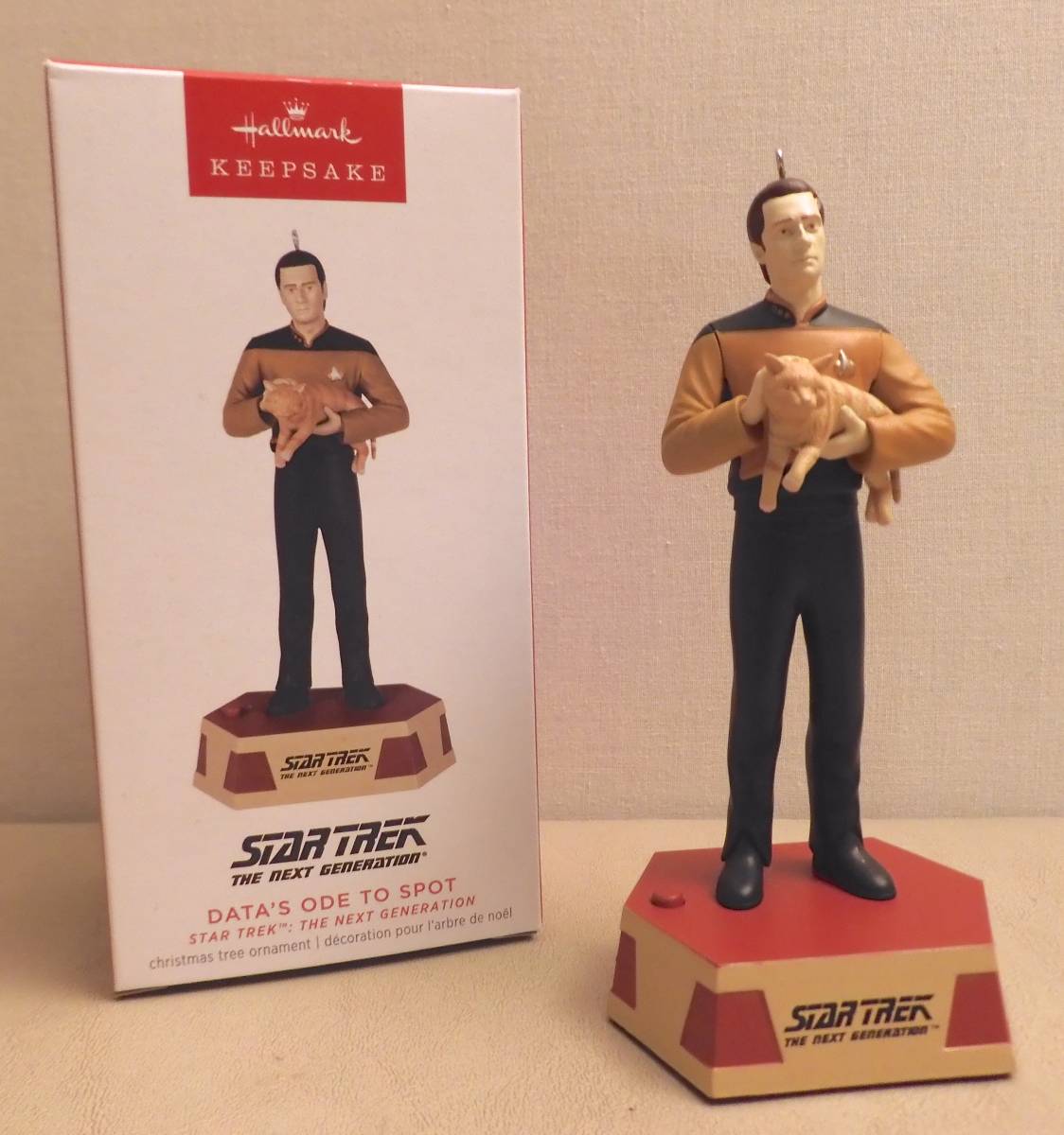 [USA*Hallmark отверстие Mark *2023 год ] Star Trek * next generation * данные & спот ( кошка )*selif со звуковым сопровождением .