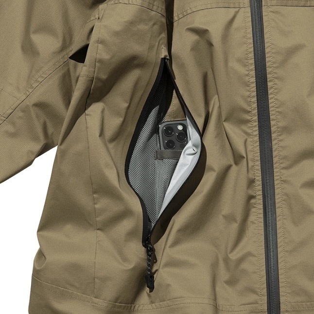 Jack Wolfskin (ジャックウルフスキン) JP TRAILHEADZ JKT 東レ Lサイズ カーキ アウトドアジャケット マウンテンパーカ 登山 トラッキング_画像5